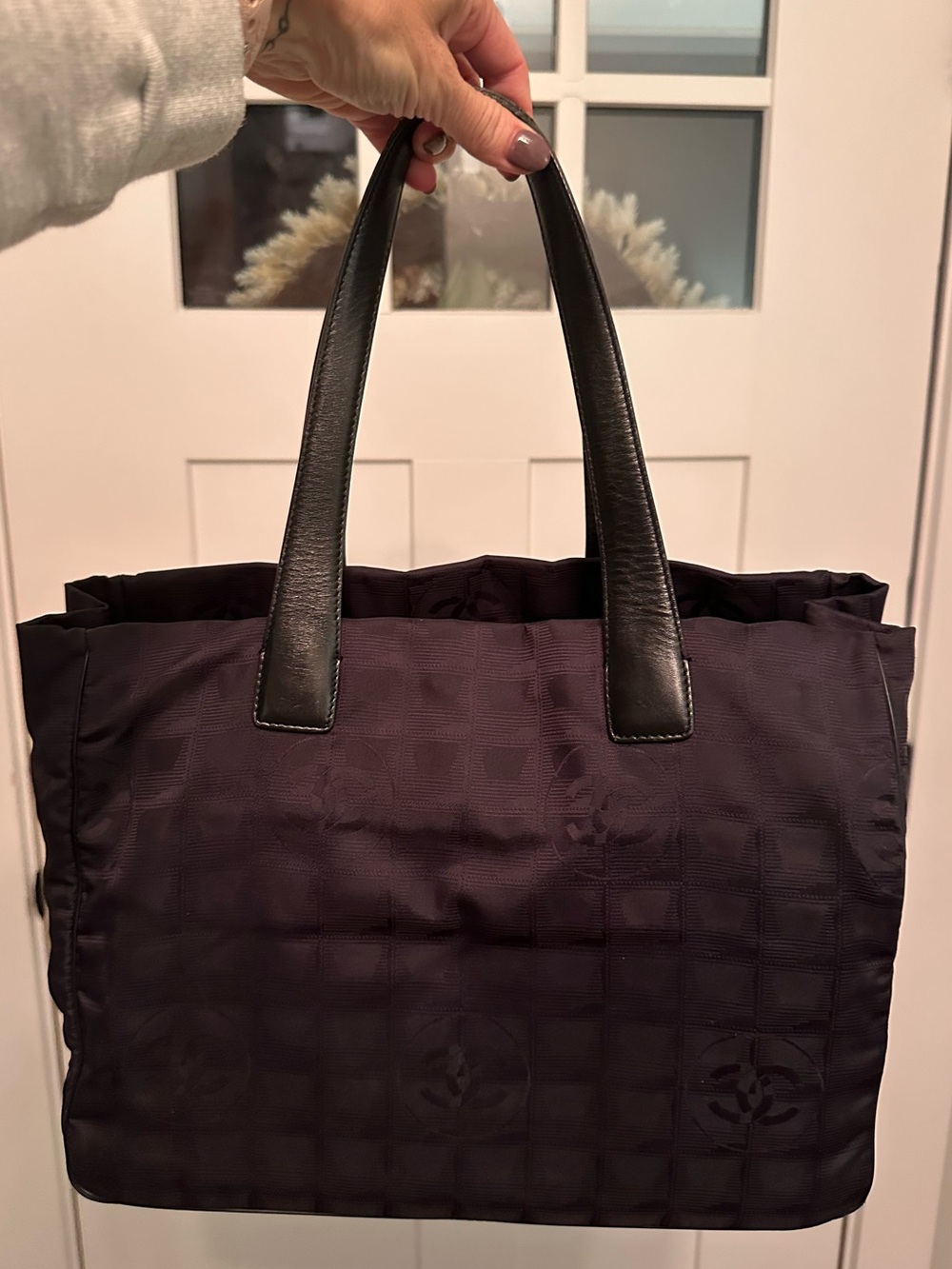 Chanel Black Nylon travel Line Tote Bag with Short Handles & Bag Insert